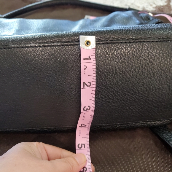 Kate Spade Black Pebbled Leather Cobble Hill Little Minka Bag - Picture 5 of 17